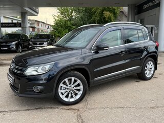 2011 Volkswagen Tiguan I Рестайлинг, чёрный, 1360000 рублей, вид 1