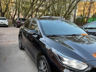 2019 Kia Cerato IV, чёрный, 1699999 рублей, вид 4