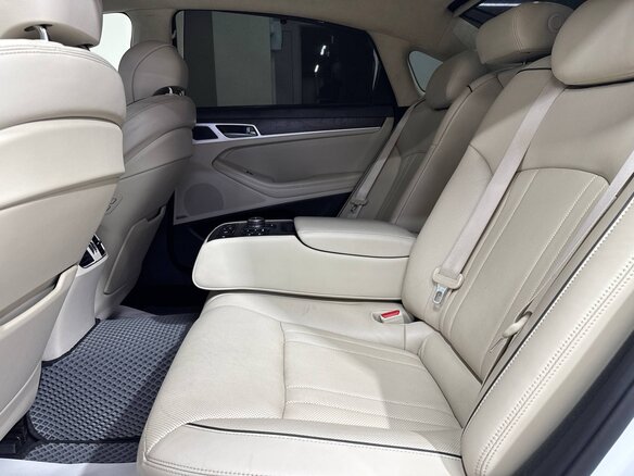 2015 Hyundai Genesis II, белый, 1650000 рублей - вид 32