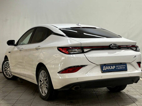 2021 JAC J7 I, белый, 830000 рублей, вид 3