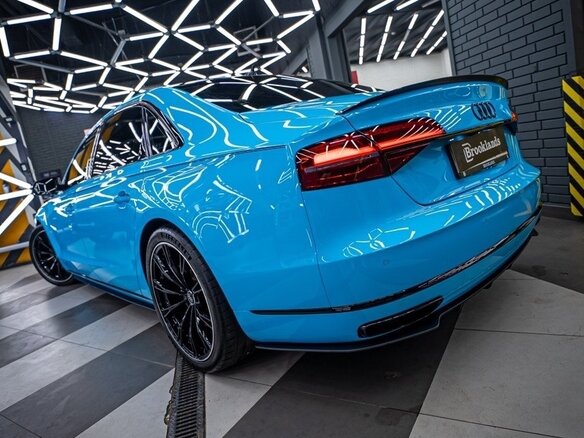 2016 Audi A8 Long III (D4) Рестайлинг, голубой - вид 3