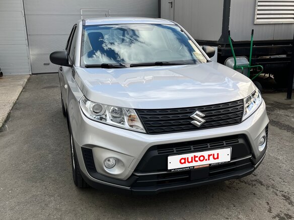 2021 Suzuki Vitara II Рестайлинг, серый, 2100000 рублей - вид 2