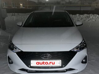 2020 Hyundai Solaris II Рестайлинг, белый, 1500000 рублей, вид 4