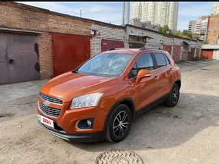 2015 Chevrolet Tracker III, оранжевый, 1300000 рублей, вид 1