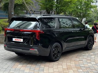 2026 Kia Carnival IV Рестайлинг, чёрный, 6199750 рублей, вид 3