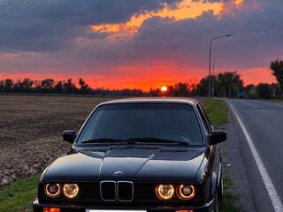 1986 BMW 3 серии 316 II (E30), чёрный, 830000 рублей, вид 3