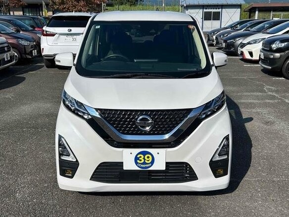 2021 Nissan Dayz II, белый, 583009 рублей