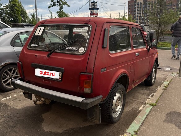 2007 Lada (ВАЗ) 2121 (4x4) I Рестайлинг, красный, 240000 рублей - вид 2