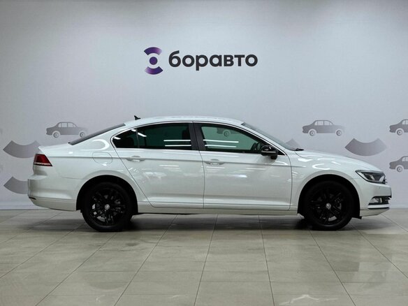 2019 Volkswagen Passat B8, белый, 1900000 рублей - вид 7