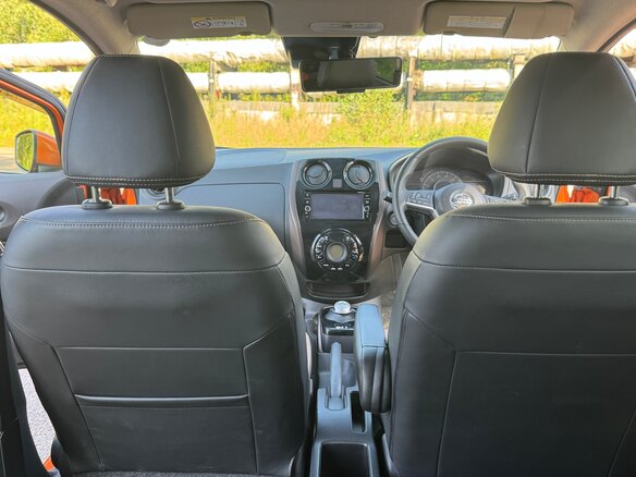 2018 Nissan Note e-Power II Рестайлинг, оранжевый, 1500000 рублей - вид 12