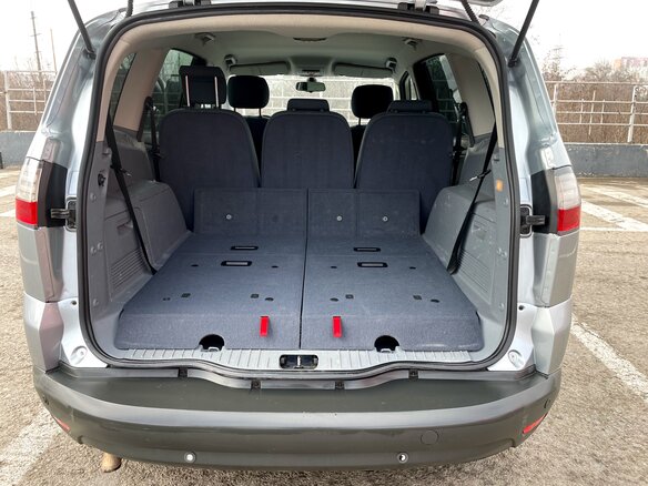 2008 Ford S-MAX I, серебристый, 920000 рублей - вид 16