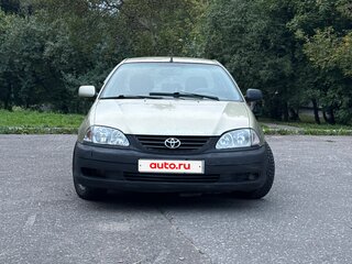 2001 Toyota Avensis I Рестайлинг, жёлтый, 175000 рублей, вид 5