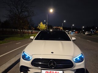 2020 Mercedes-Benz E-Класс 350 V (W213, S213, C238) Рестайлинг, белый, 5800000 рублей, вид 2