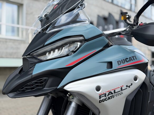 2026 Ducati Multistrada V4, зелёный, 3250000 рублей - вид 9
