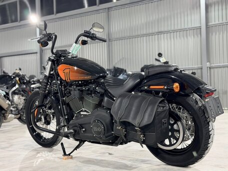 2021 Harley-Davidson Street Bob, оранжевый, 1500000 рублей, вид 5