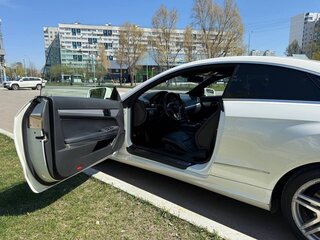 2011 Mercedes-Benz E-Класс 200 7G-Tronic IV (W212, S212, C207), белый, 1200000 рублей, вид 5