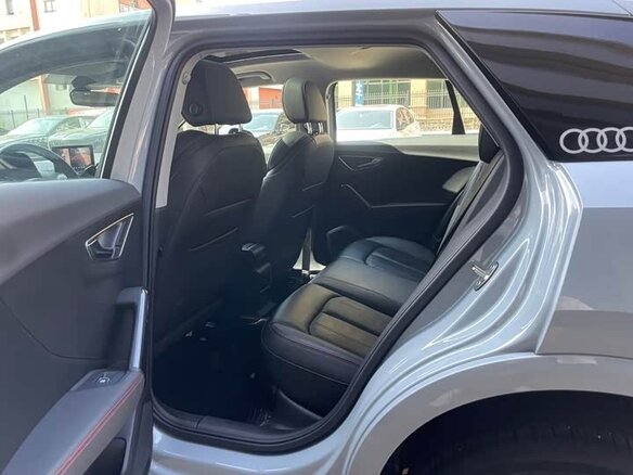 2023 Audi Q2 L 35 TFSI I Рестайлинг, серый, 1740000 рублей - вид 13