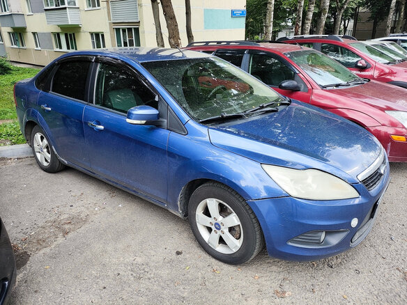 2008 Ford Focus II Рестайлинг, синий - вид 2