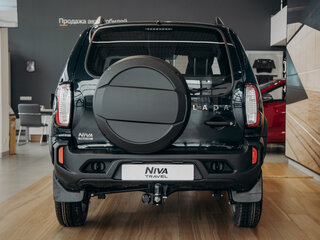 2026 Lada (ВАЗ) Niva Travel I Рестайлинг, зелёный, 1603000 рублей, вид 5