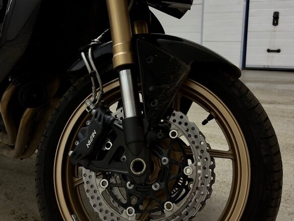 2012 Kawasaki Z 750, чёрный, 550000 рублей - вид 4