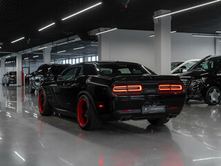 2019 Dodge Challenger R__T III Рестайлинг 2, чёрный, 4750000 рублей, вид 4