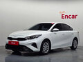 2022 Kia K3 II Рестайлинг, белый, 1720000 рублей