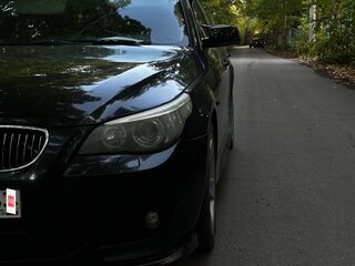 2006 BMW 5 серии 525i V (E60/E61), чёрный, 700000 рублей, вид 1