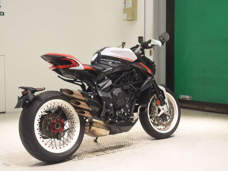 2019 MV Agusta Brutale 800, белый, 960000 рублей, вид 5