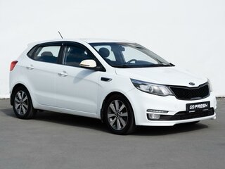 2015 Kia Rio III Рестайлинг, белый, 1020000 рублей, вид 1
