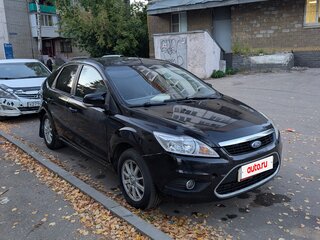 2009 Ford Focus II Рестайлинг, чёрный, 400000 рублей, вид 2