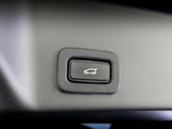 2022 Land Rover Range Rover Evoque II, чёрный, 4400000 рублей - вид 25