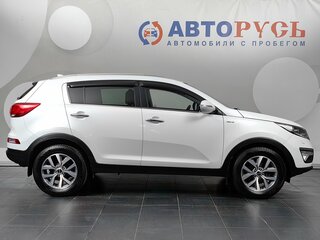 2015 Kia Sportage III Рестайлинг, белый, 1238000 рублей, вид 5