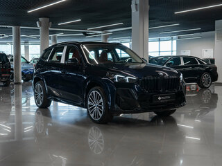 2026 BMW X1 Long 25Li xDrive III (U11/U12), чёрный, 6180000 рублей, вид 2