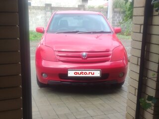 2002 Toyota Ist I, красный, 457000 рублей, вид 1