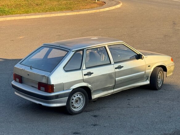 2005 Lada (ВАЗ) 2114, золотистый, 59999 рублей - вид 3