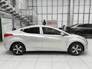 2013 Hyundai Elantra V (MD) Рестайлинг, серебристый, 1080000 рублей, вид 4