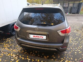 2015 Nissan Pathfinder IV, серый, 1850000 рублей, вид 3