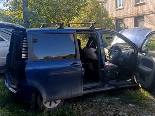 2003 Toyota Sienta I, синий, 450000 рублей, вид 5