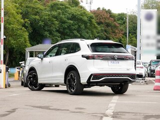 2026 Volkswagen Tiguan L Pro III (China Market), белый, 5099900 рублей, вид 5