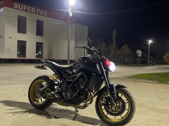 2016 Yamaha MT-09 (FZ-09), чёрный, 700000 рублей - вид 5