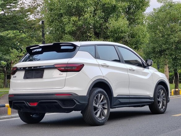 2026 Geely Binyue I Рестайлинг 2, белый, 1790000 рублей - вид 2