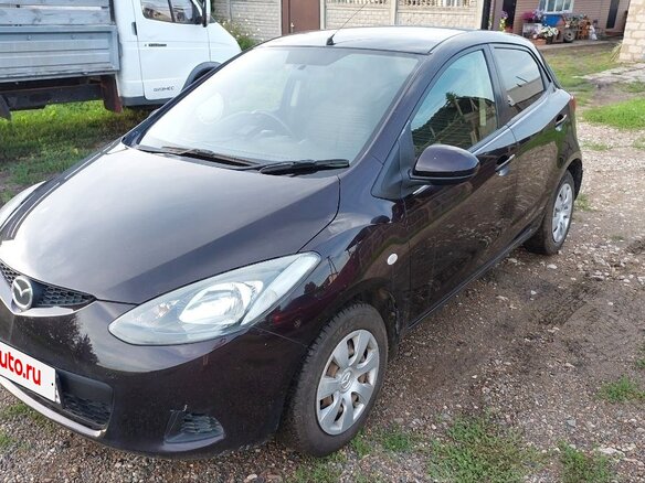 2011 Mazda Demio III (DE), пурпурный, 660000 рублей
