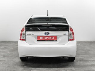 2012 Toyota Prius III Рестайлинг (XW30), белый, 1200000 рублей, вид 4