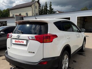2013 Toyota RAV4 IV (XA40), белый, 1650000 рублей, вид 5