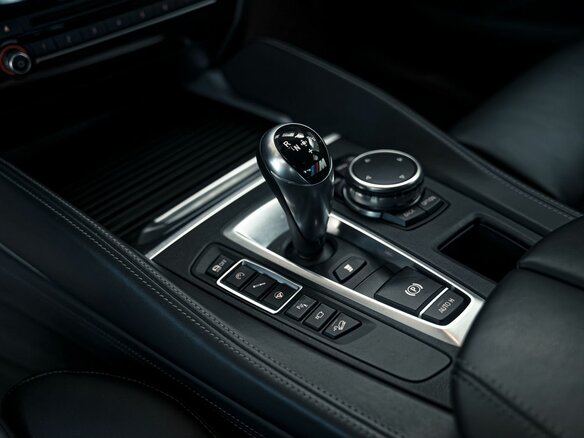 2016 BMW X6 M II (F86), голубой, 4044000 рублей - вид 16
