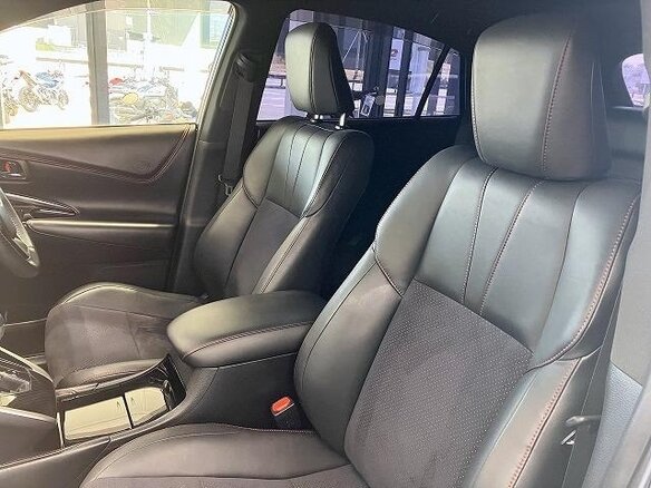 2019 Toyota Harrier III (XU60) Рестайлинг, чёрный - вид 13
