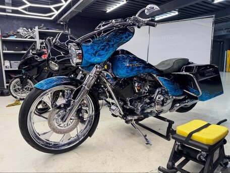 2009 Harley-Davidson Street Glide, чёрный, 1000000 рублей, вид 5