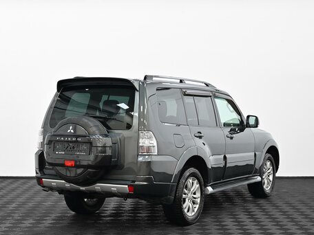 2012 Mitsubishi Pajero IV Рестайлинг 1, серый, 1665000 рублей, вид 2