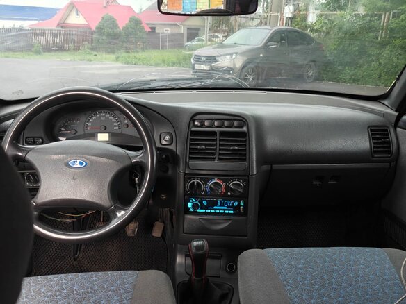 2006 Lada (ВАЗ) 2110, серебристый, 140000 рублей - вид 7