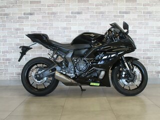 2024 Yamaha YZF-R7, чёрный, 850000 рублей, вид 1